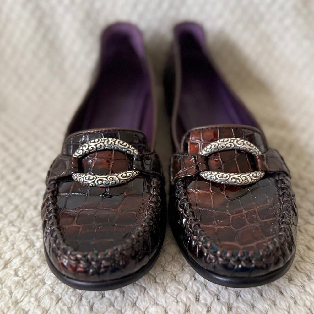 Brighton 8 1/2 Dark Brown Croc Embossed Leather Loafers
